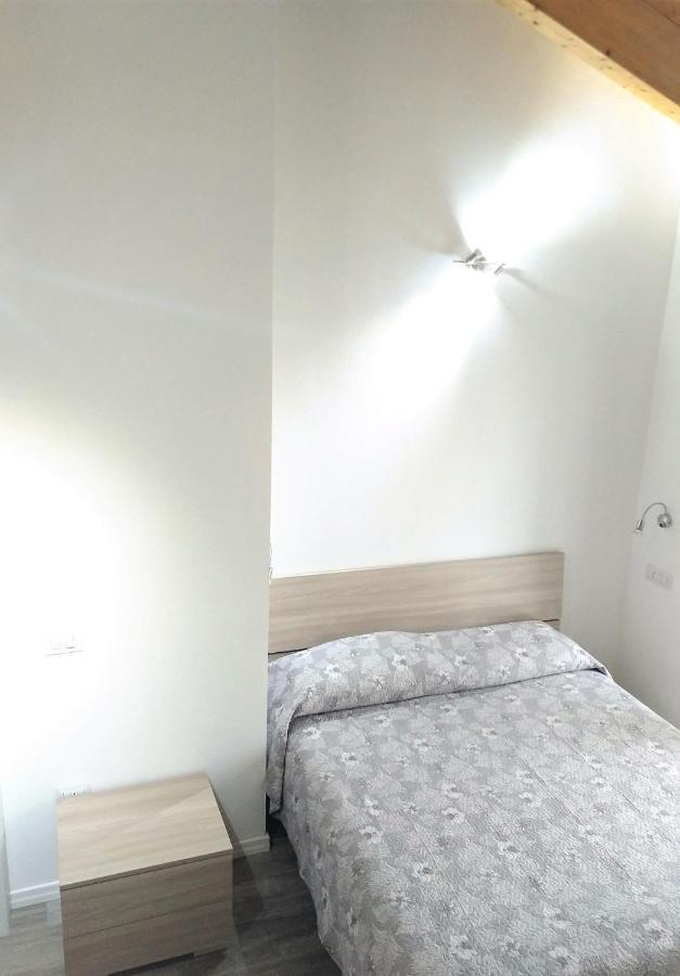 Apartamento Modern Loft Isola Rossa Exterior foto